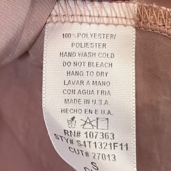 Solemio Los Angeles Pale Pink Satin Spaghetti Strap Racerback Cami, S - Picture 8 of 11